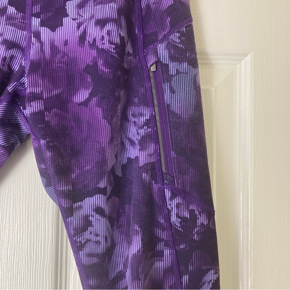 Athleta Rainier Printed Tight Legging Purple Floral Pants L Size SP - Picture 5 of 14